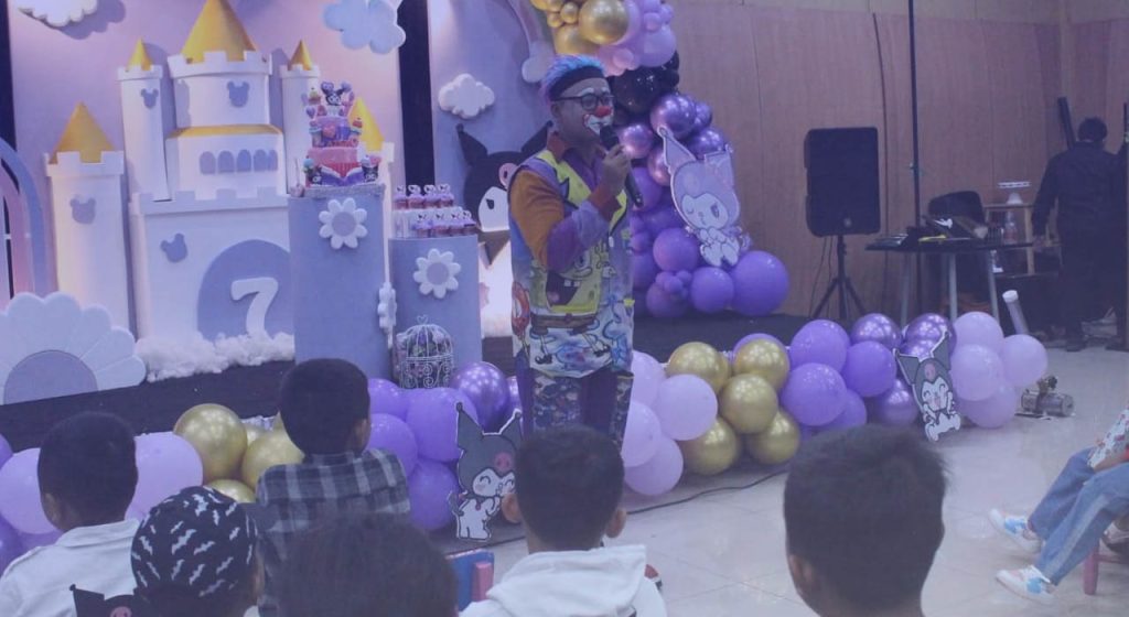 Sewa Badut Ulang Tahun Surabaya, Gresik dan Sidoarjo